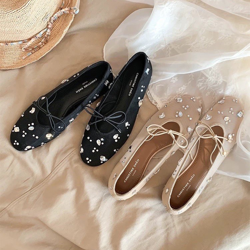 Letnie eleganckie damskie bale – Boots recenzja i cena
